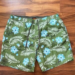 Sunder , Spooner Olive and Blue Floral Swim Trunks 
Super good condition